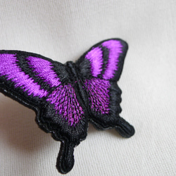 紫アゲハ刺繍帯留め 10枚目の画像
