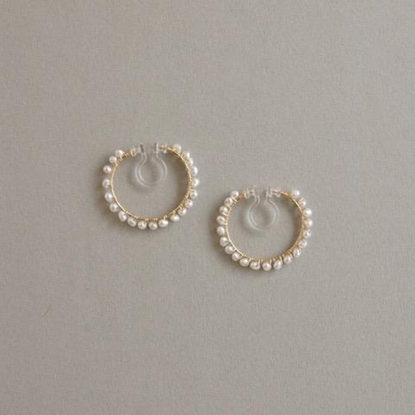 ● [14kgf] 淡水珍珠圈形不穿孔耳環 (TM-E195C) 第3張的照片