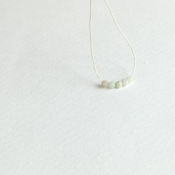 40【天然石】翡翠 14kgf  肌にやさしい絹糸のネックレス 3枚目の画像
