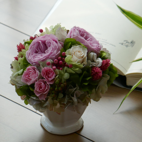 プリザーブドフラワー　アーティフィシャルフラワー　花材セット　くすみピンク系 完成品 プリザーブドフラワー くすみカラー アレンジメント （ピンク