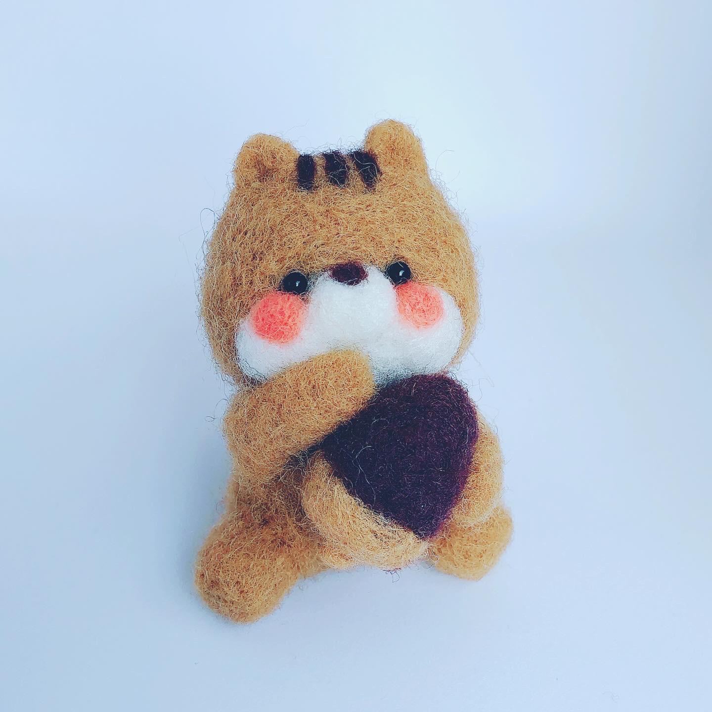 りすとどんくり 羊毛フェルト 羊毛フェルト koyorino 通販