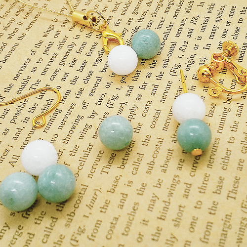 マレーシアジェイド 2色20個 8mm 染色 天然石 アクアグリーン ホワイト