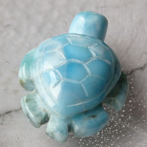 ラリマー　亀　ホヌ　タートル　置物　彫り物　彫物　ヒーリング効果抜群 ラリマー 亀 ホヌ タートル 置物 彫り物 彫物 ヒーリング効果抜群