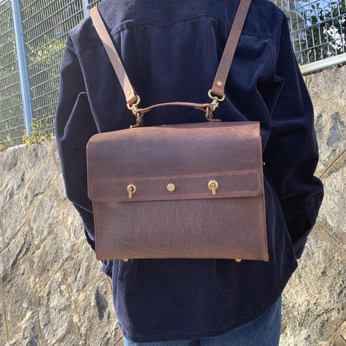 最終価格リュックサッチェルバッグイタリアレザー本革真鍮ブラウン