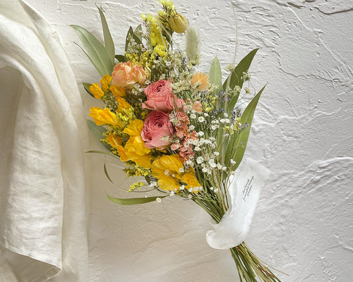 母の日限定ラッピング♡ラナンキュラスとスイートピーのスプリング