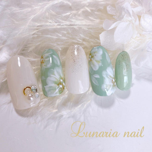 人気】人気‼︎ミントグリーンのお花ネイル フラワー シンプル グリーン