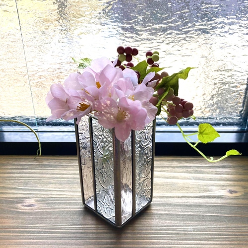 送料無料!ステンドグラス フラワーベース〜一輪挿し〜桜pink 送料無料!ステンドグラス フラワーベース〜一輪挿し〜桜pink