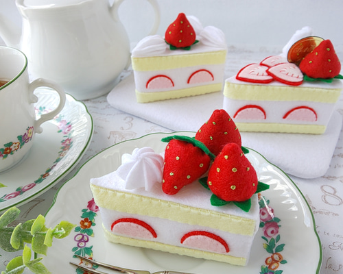 フェルトのおままごと＊いちごのショートケーキ3個セット＊食品