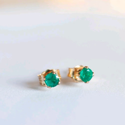 再販】エメラルド一粒ピアス◇3mm【14kgf/サージカルステンレス】5月