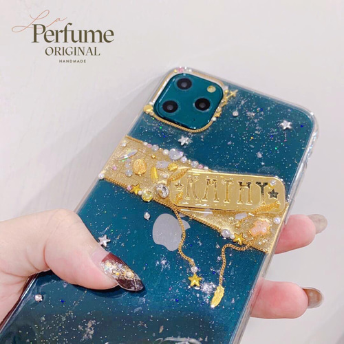 名入れ♡シェルフレーク✨キラキラ金箔入り♡オリジナルケース✨ハンドメイド 名入れ♡ゴージャスキラキラ✨ゴールドプレート イニシャル オリジナル