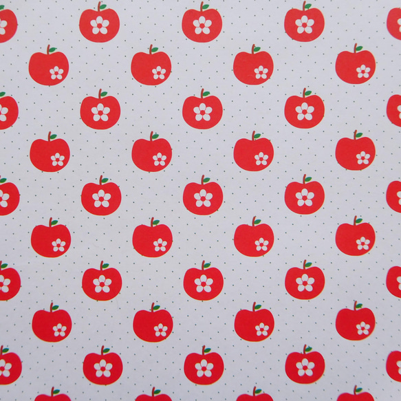 りんご柄ラッピングペーパー・A4サイズ✽赤いリンゴのデザインペーパー　紙もの素材集めや手帳デコ、文庫本カバーにも 2枚目の画像