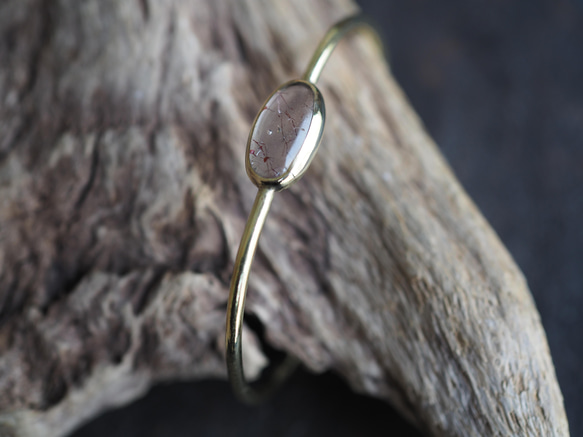 lepidocrocite in quartz brass bangle (hanafubuki) 3枚目の画像