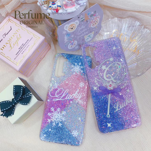 イニシャル＆名入れ♡暗闇で文字が光る！⭐️✨キラキラ☆エンジェル