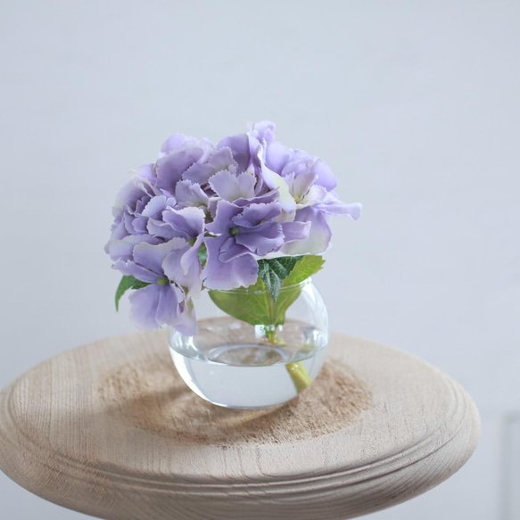（水換え不要）紫陽花の丸ガラス花瓶挿し　パープル 3枚目の画像