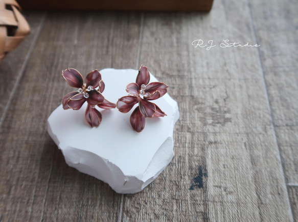 默默美麗 -手作耳環 水晶花飾品 禮物 第7張的照片