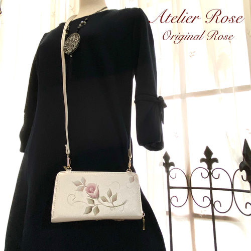 ショルダーバック　パッチン留め　薔薇　手描き　トールペイント ショルダーバック パッチン留め 薔薇 手描き トールペイント
