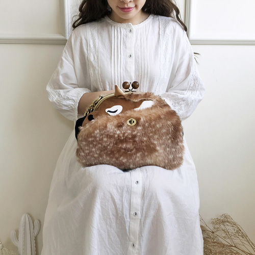 バンビ フェイクファー がまぐち トートバッグ シ 天然木な 大容量