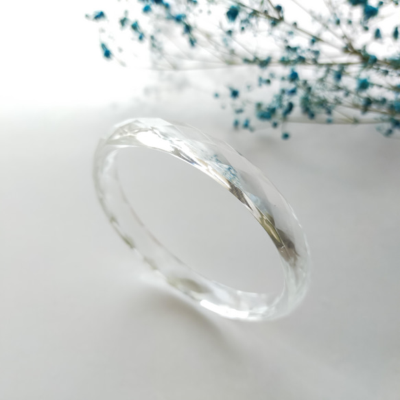〜クリスタルバングル〜クリア　レジン　透明感　ガラス　ブレスレット　水　アクリル　リング　氷　シルバー　ゴールド　真鍮　 3枚目の画像