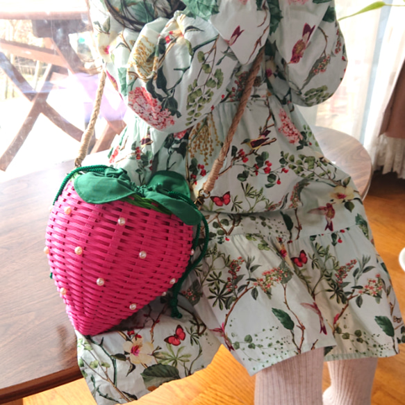 axes femme 受注生産 いちごあみぐるみ付き カゴバッグ axes femme