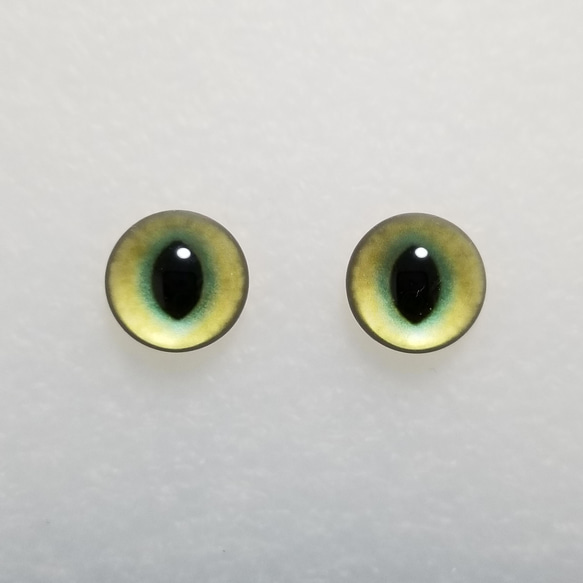 Q23　猫の瞳　１２㎜　グラスアイ　羊毛フェルト用 1枚目の画像