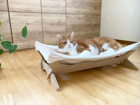 【リアルダウン使用】 ハンモックタイプの 羽毛ペットベッド　猫用　ダウン使用 3枚目の画像