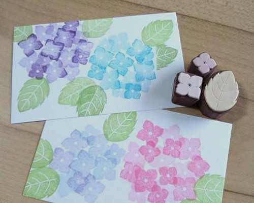 消しゴムはんこNo.62  ちびうさ お花の上で 消しゴムはんこNo.62 ちびうさ お花の上で