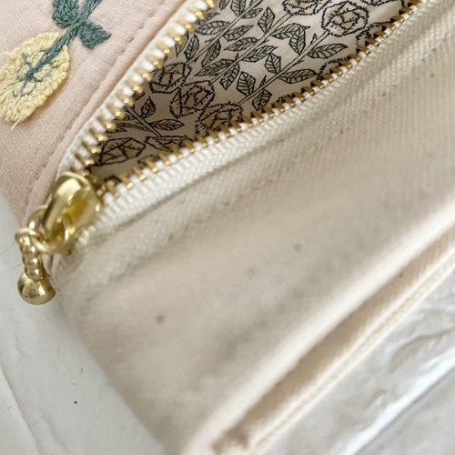 ミナペルホネン 通帳ケース ポーチ skip ポーチ ユーカリ 通販｜Creema  