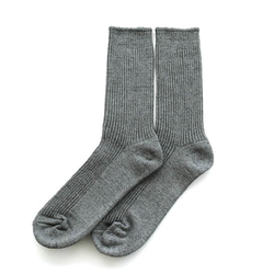再生棉襪，細羅紋天然材質襪子，23-25公分（灰色）。 第3張的照片