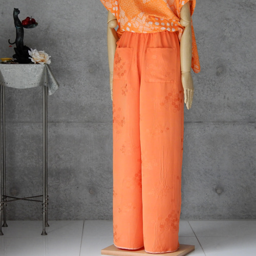 レオさま❣️ 専用子供着物リメイク 変形ワイドパンツ レオさま❣️ 専用子供着物リメイク 変形ワイドパンツ