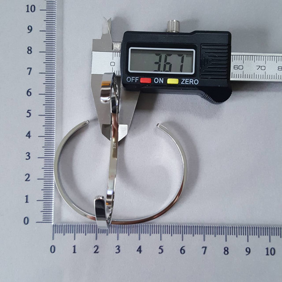 [1pcs] サージカルス テンレス 316刻印入り バングル ニッケルフリー 11枚目の画像