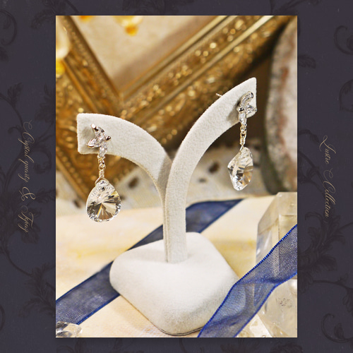 Silver925 クリスタルクォーツ cz 水晶 ピアス ペアシェイプ