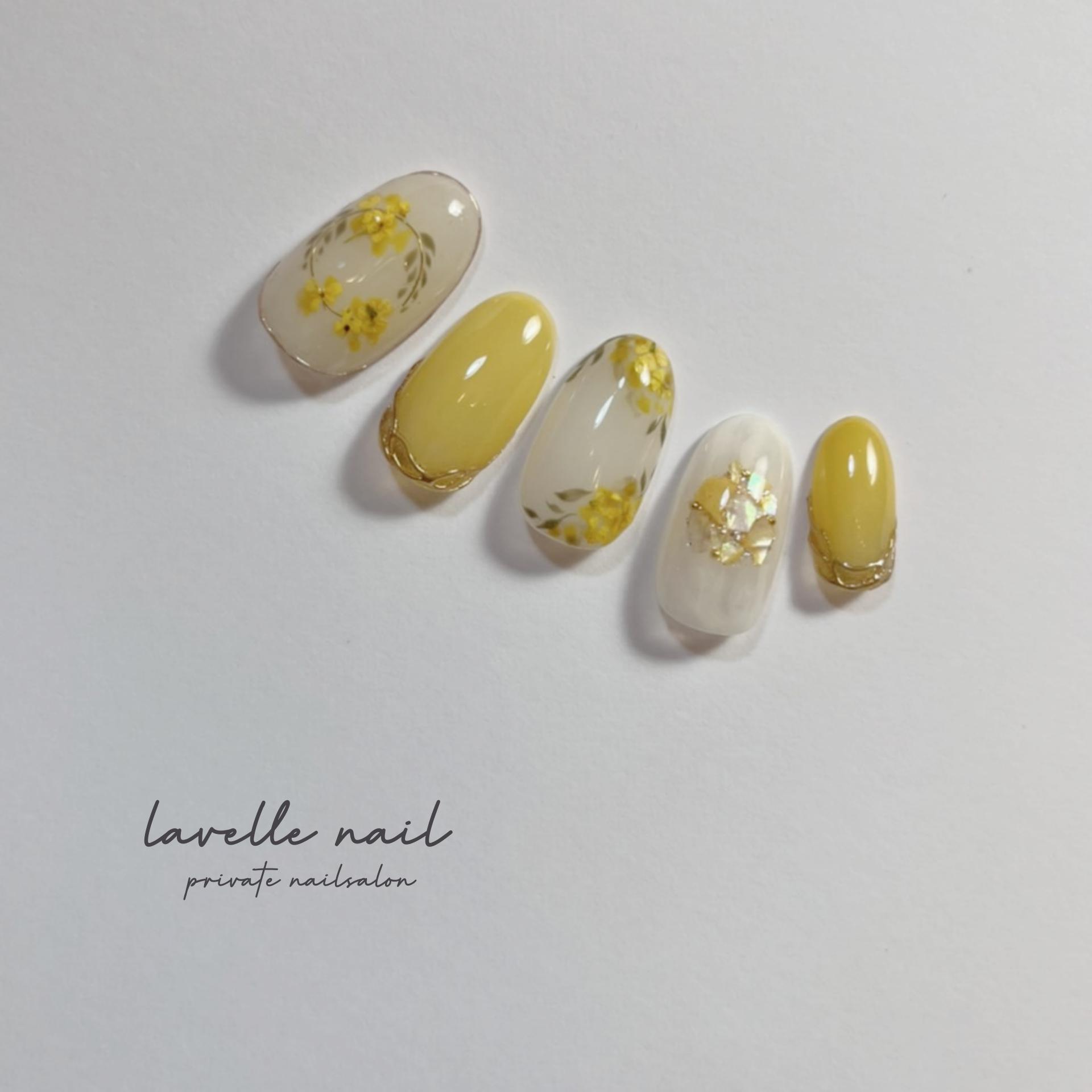 パールネイルチップ イエロー　ミモザネイル Antwerp Nail | #ミモザネイル #春ネイル #花ネイル #イエロー