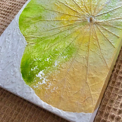 【一点もの】オシャレでユニークな蓮の葉ハッピーアート: The beauty of lotus leaf. 2枚目の画像