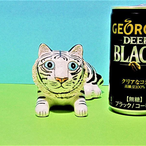 【粘土作品】AYU 限定一点物　（No.11 TIGER） ホワイトタイガー（中）置物＃5（石粉粘土と新聞紙） その他置物 工房