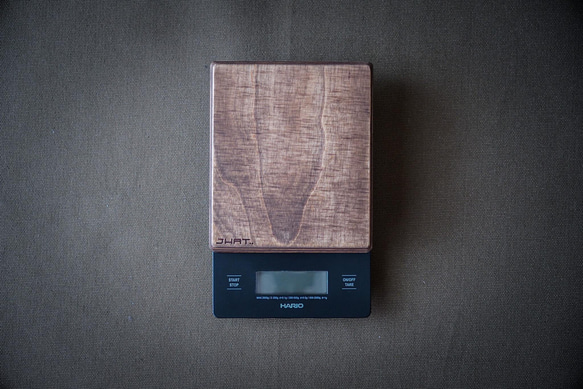 JHAT.. Wooden Plate for HARIO V60 Drip Scale 2枚目の画像