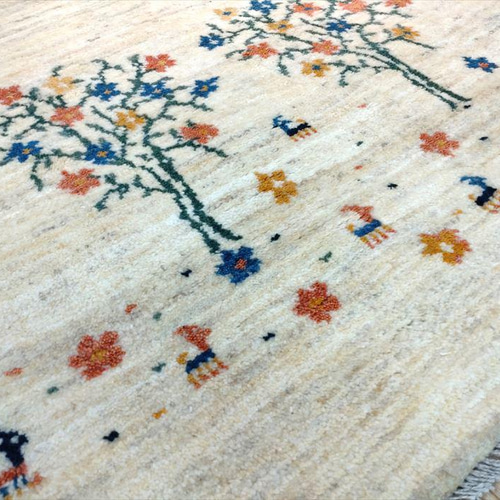 ペルシャ　ギャッベ リビング　197×155 アイボリー　ザクロの木 ペルシャ ギャッベ リビング 197×155 アイボリー ザクロの木 ペルシャ