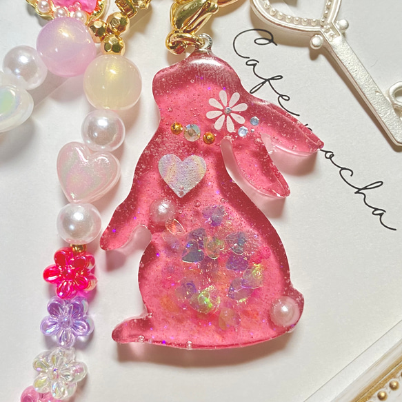 新素材新作 ハンドメイド＊レジンうさぎキーホルダー ピンク チャーム チャーム