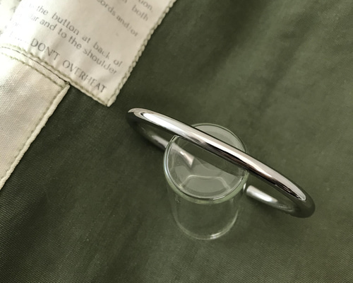 □Pt900-ラウンドバングル-幅4㎜｜素材-プラチナ900｜オーダーメイド