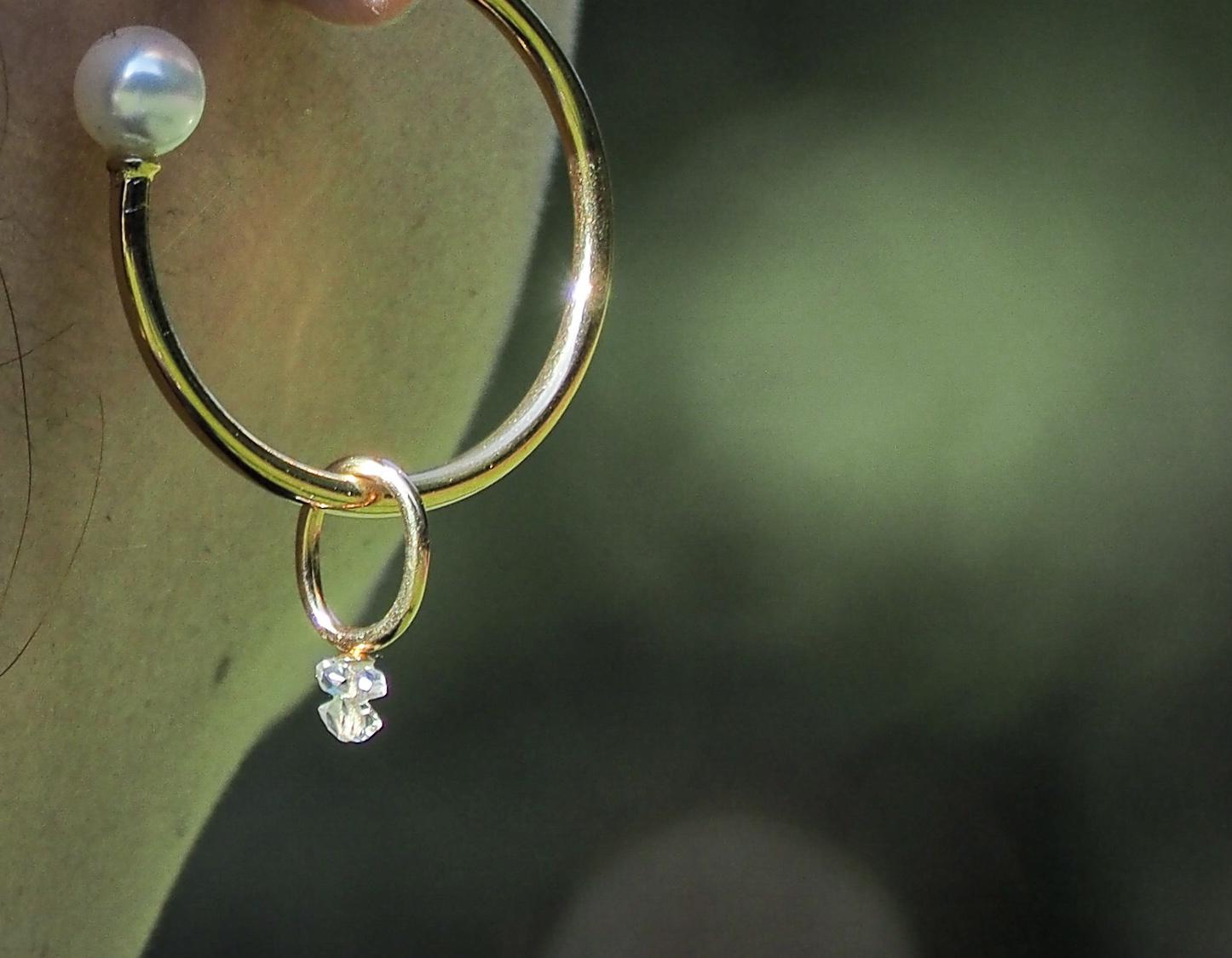 付け替え出来るハーキマーダイアモンドのフープピアス（片耳用）《送料無料》