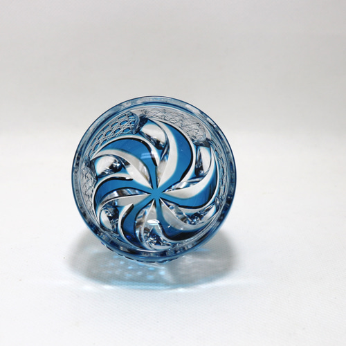 江戸切子 ぐいのみ 風車 クリスタルガラス ブルー おちょこ・ぐい呑み