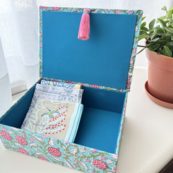 Blue Botanical Cartonnage Accessory Box (L size) Pink tassel 第5張的照片