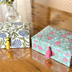 Blue Botanical Cartonnage Accessory Box (L size) Pink tassel 第9張的照片