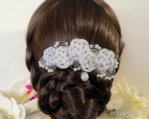 水引髪飾り・五つ梅・ホワイトシルバー バレッタ NTmom 通販 13685224