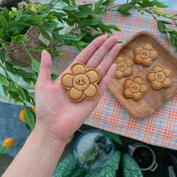 スマイル花クッキー型・クッキーカッター / かわいい花形クッキー型 / かわいいクッキー作り 8枚目の画像