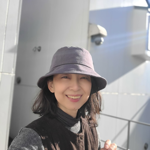 受注制作】バックベルトのバケットハット 綿麻キャンバス ダークグレー