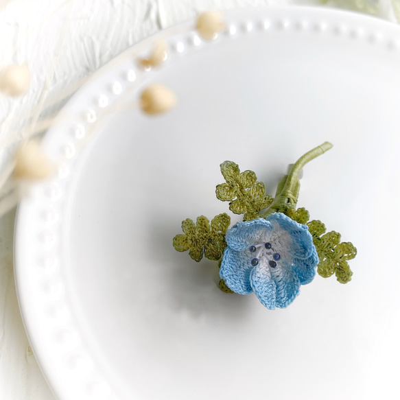 ネモフィラ 一輪ブローチ レース編みアクセサリー ブローチ lu:lu d'A
