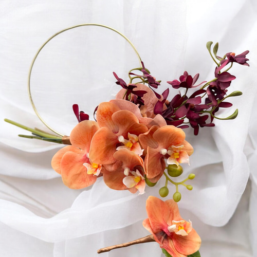 オレンジ胡蝶蘭フープブーケ☆ブートニア アートフラワー ほうき星  