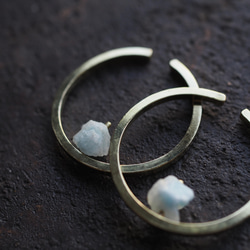 hemimorphite brass earcuff (tabirako) 1枚目の画像