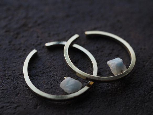 hemimorphite brass earcuff (tabirako) 3枚目の画像