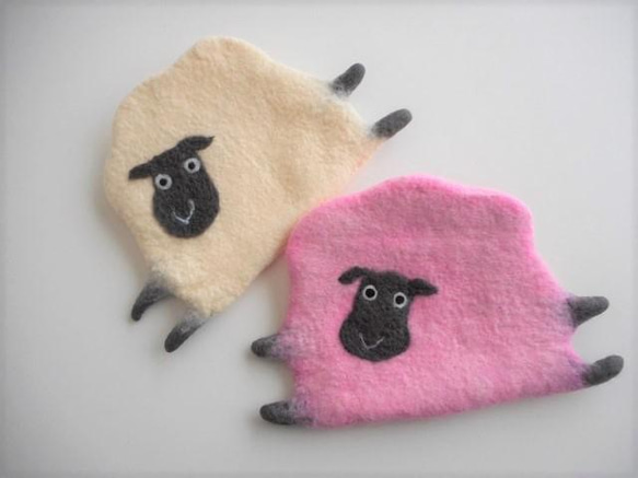 羊さんのファスナーポーチ ピンク 5枚目の画像